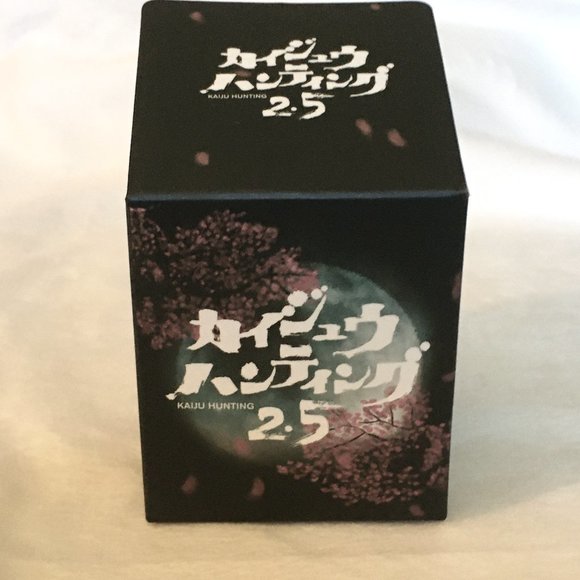 Kaiju Hunting 2.5 The Tenth Son Normal Edition Blind Box Figure - Picture 15 of 16